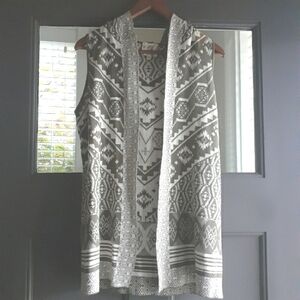 Hippie Rose Geometric Patterned Tribal Hooded Sleeveless Cardigan Vest Boho